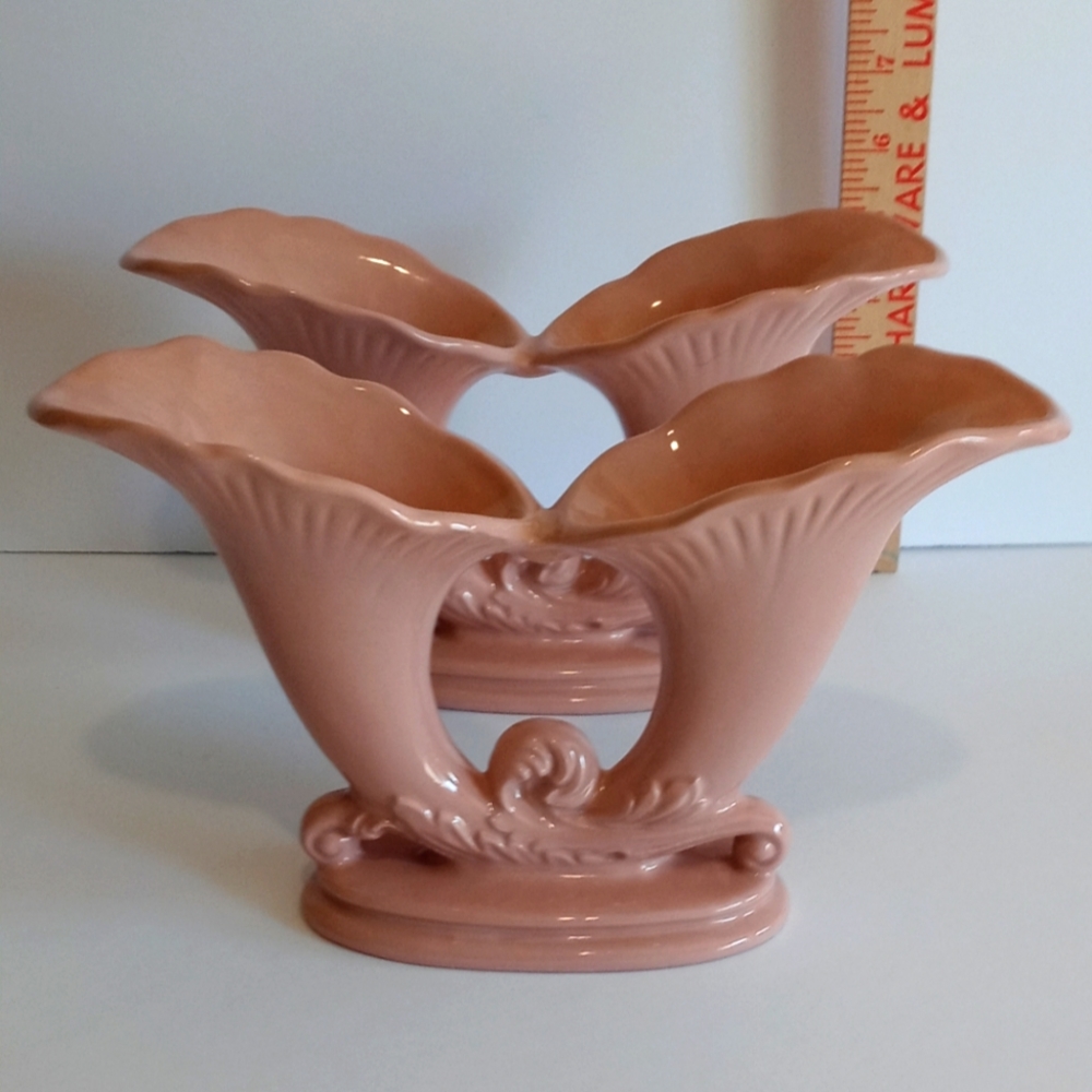 Vintage 1940's 2 Abingdon double vases.